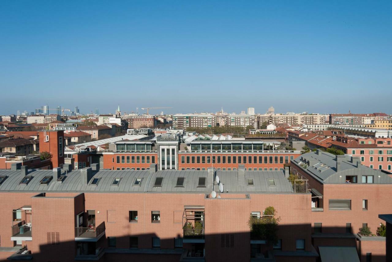 Exclusive Rooftop Apartment With Large Terrace In Solari/Tortona Milano Eksteriør billede